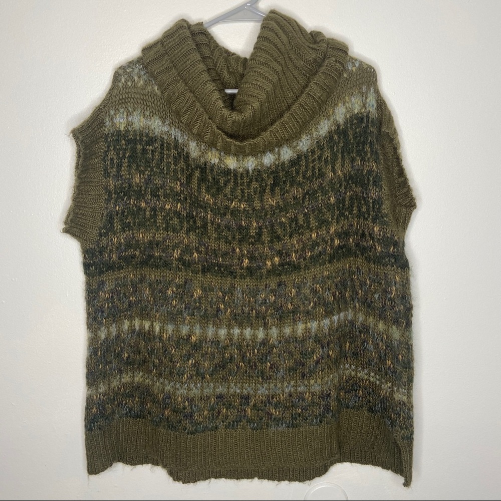 Free People Chunky Knit Cowl Neck Sweater Small